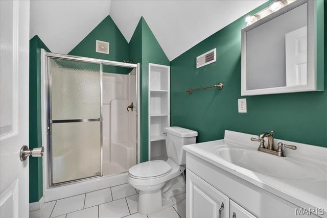 7324 Vine Avenue, St Louis, MO 63143