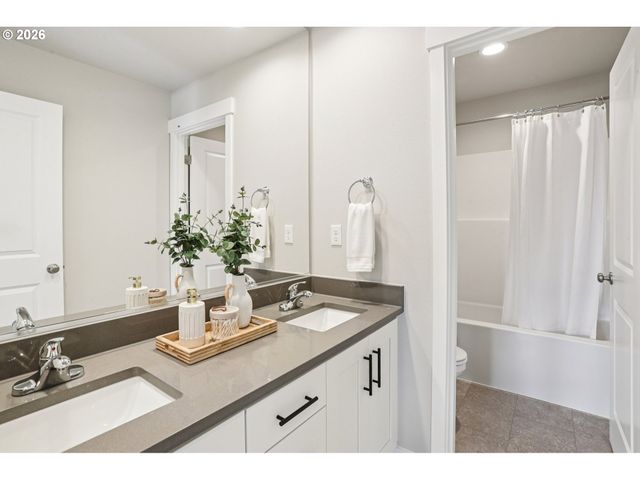 12680 Sw Trask St, Beaverton, OR 97007