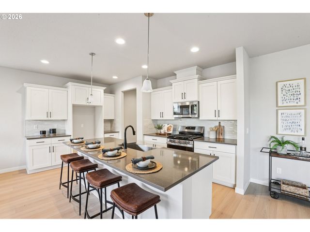 12680 Sw Trask St, Beaverton, OR 97007