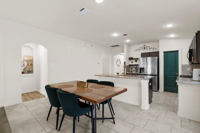 6819 Altadena Drive, Rosharon, TX 77583