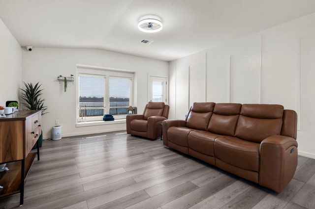 6819 Altadena Drive, Rosharon, TX 77583