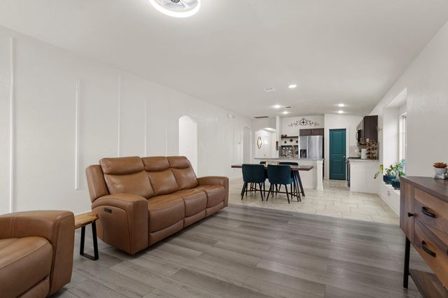 6819 Altadena Drive, Rosharon, TX 77583