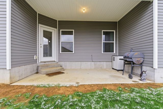 404 Friendly Avenue, Nicholasville, KY 40356