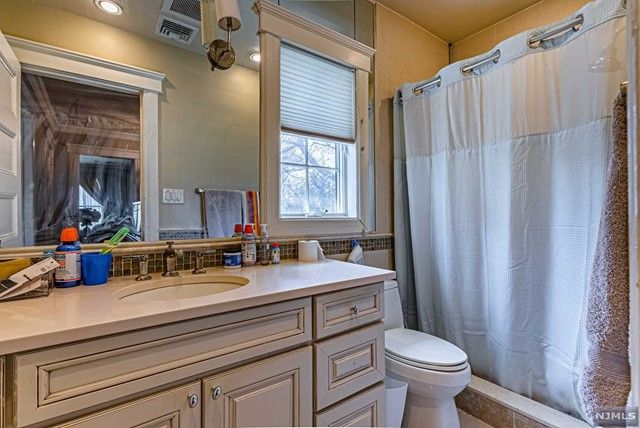 41 Orchard Road, Demarest, NJ 07627