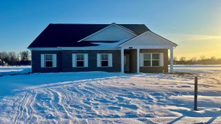 7813 Magnolia Street, New Palestine, IN 46163