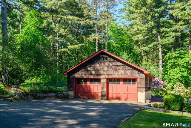 238 Pine Hill Road, New Fairfield, CT 06812