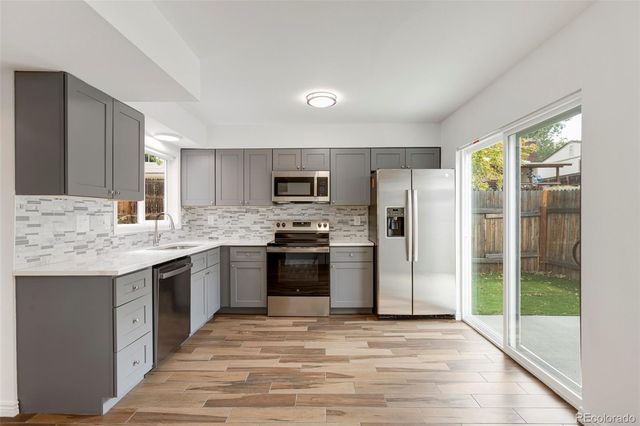 16222 E Rice Place B, Aurora, CO 80015