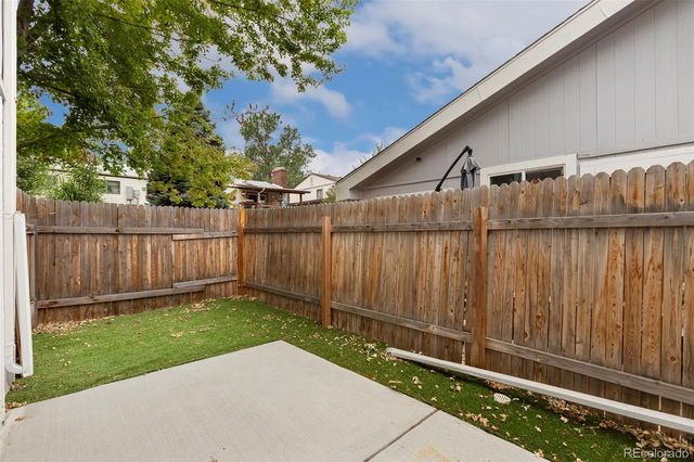 16222 E Rice Place B, Aurora, CO 80015