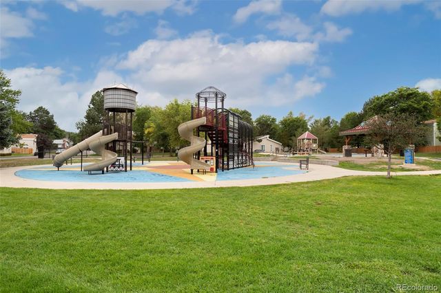 16222 E Rice Place B, Aurora, CO 80015