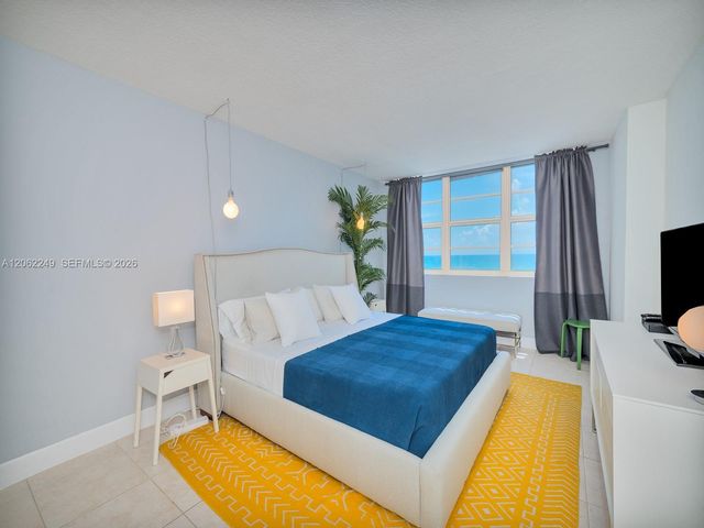 6917 Collins Avenue 815, Miami Beach, FL 33141