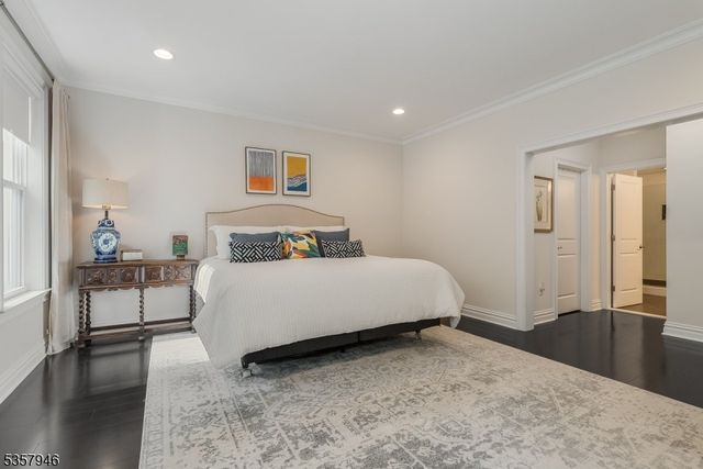 103 Echo Ridge Way, Mountainside Boro, NJ 07092