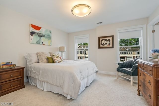 103 Echo Ridge Way, Mountainside Boro, NJ 07092