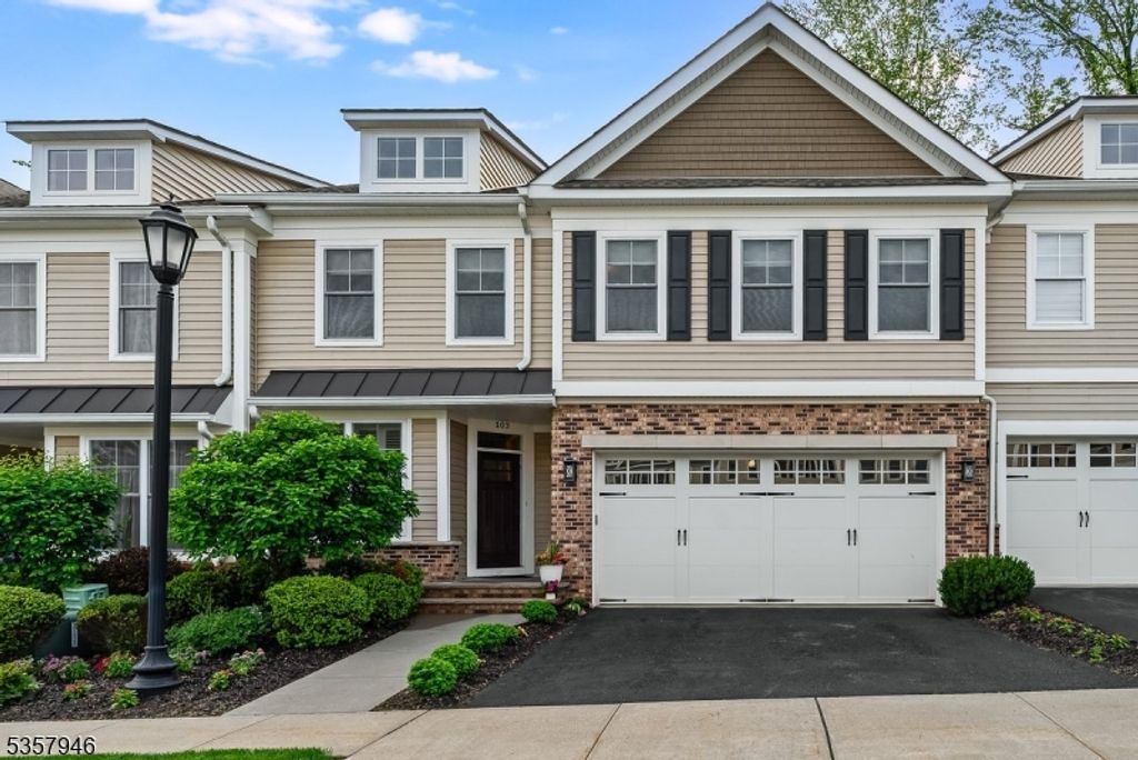 103 Echo Ridge Way, Mountainside Boro, NJ 07092