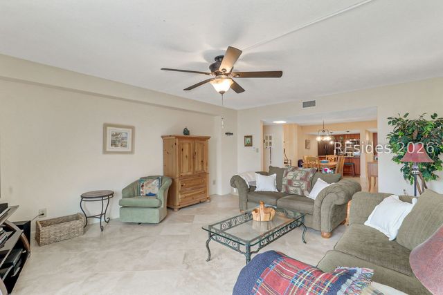 147 Lighthouse Rd Apt 677, Hilton Head Island, SC 29928