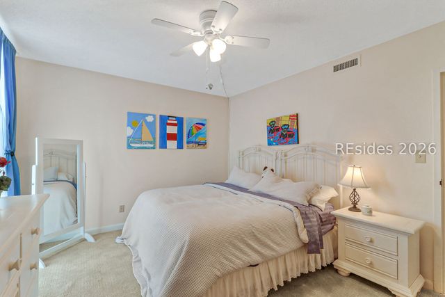 147 Lighthouse Rd Apt 677, Hilton Head Island, SC 29928