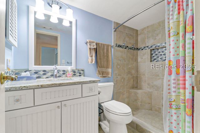 147 Lighthouse Rd Apt 677, Hilton Head Island, SC 29928