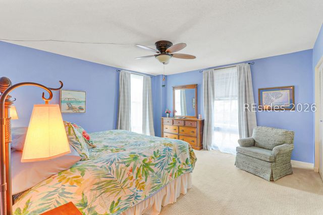 147 Lighthouse Rd Apt 677, Hilton Head Island, SC 29928