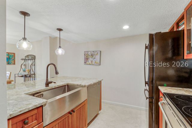 147 Lighthouse Rd Apt 677, Hilton Head Island, SC 29928