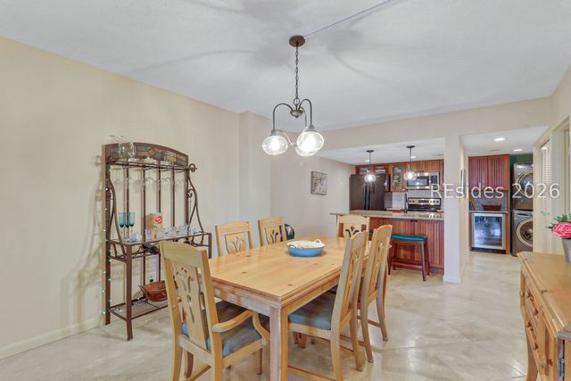147 Lighthouse Rd Apt 677, Hilton Head Island, SC 29928
