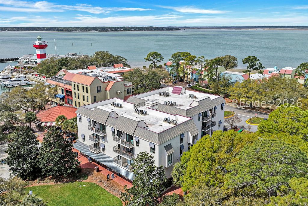 147 Lighthouse Rd Apt 677, Hilton Head Island, SC 29928
