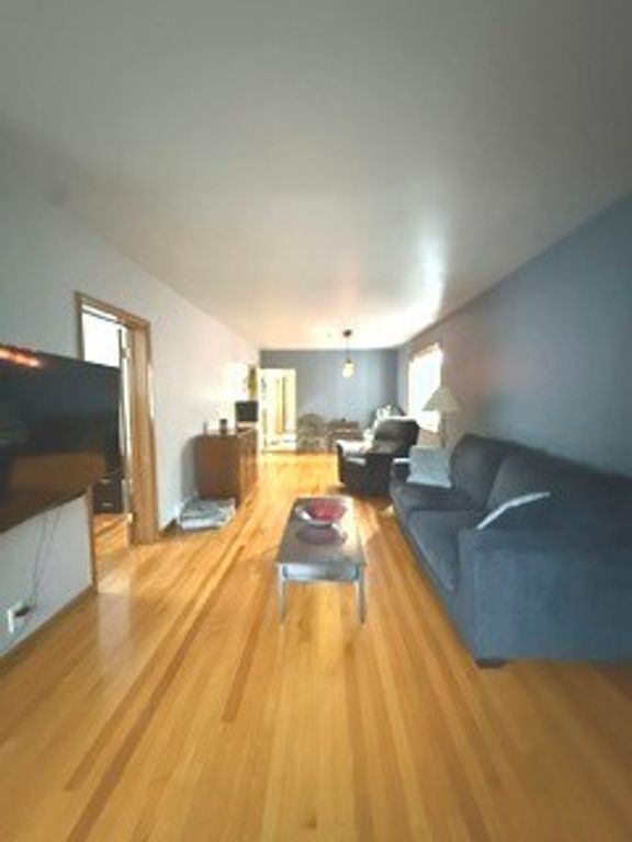 9959 S Escanaba Avenue, Chicago, IL 60617 — photo 5