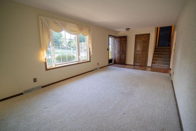 973 Harvest Lane, Sun Prairie, WI 53590