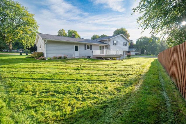 973 Harvest Lane, Sun Prairie, WI 53590