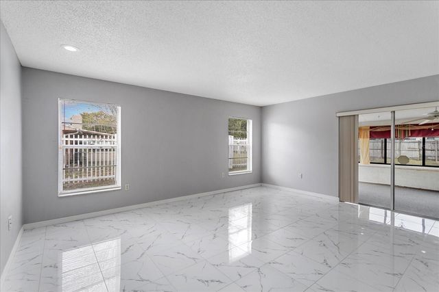 8609 SUNNY HOLLOW LANE, Orlando, FL 32819