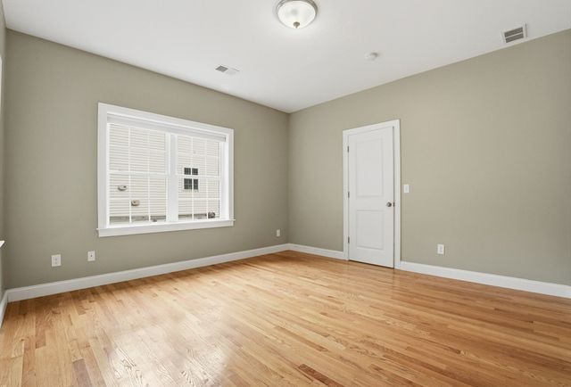 29 Rachaels Way, Brockton, MA 02301
