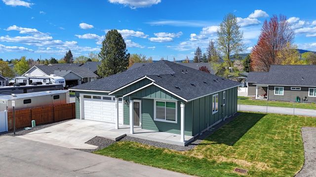 17803 E 3rd Ln, Spokane Valley, WA 99016