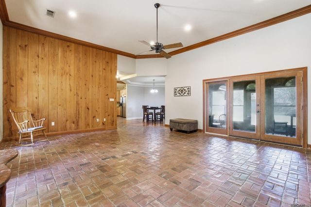 2345 Zelmere St, Zachary, LA 70791
