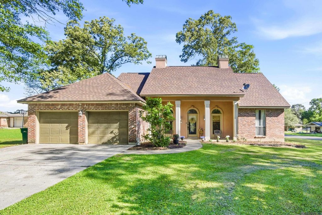 2345 Zelmere St, Zachary, LA 70791