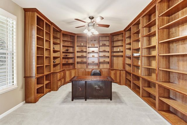 1820 Casterbridge Dr, Roseville, CA 95747