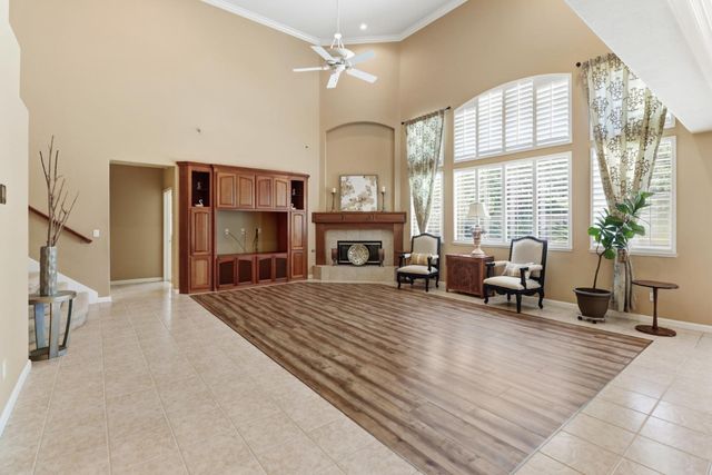 1820 Casterbridge Dr, Roseville, CA 95747