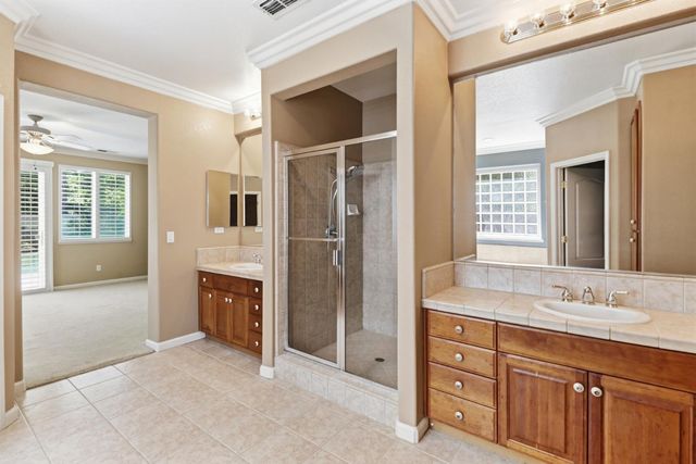 1820 Casterbridge Dr, Roseville, CA 95747