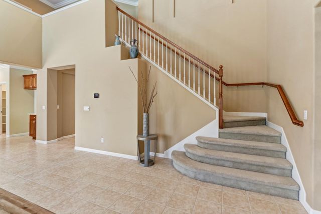 1820 Casterbridge Dr, Roseville, CA 95747