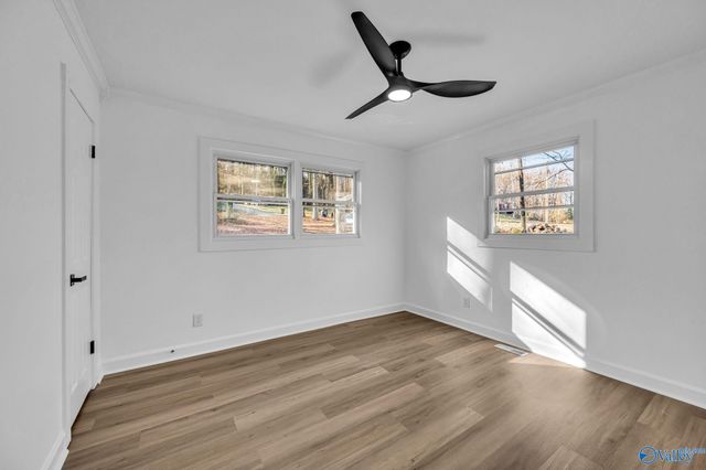 3708 Montclair Road SW, Decatur, AL 35603