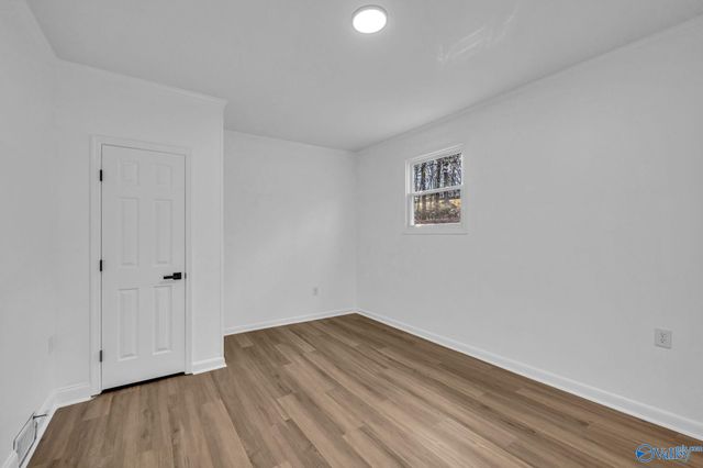 3708 Montclair Road SW, Decatur, AL 35603