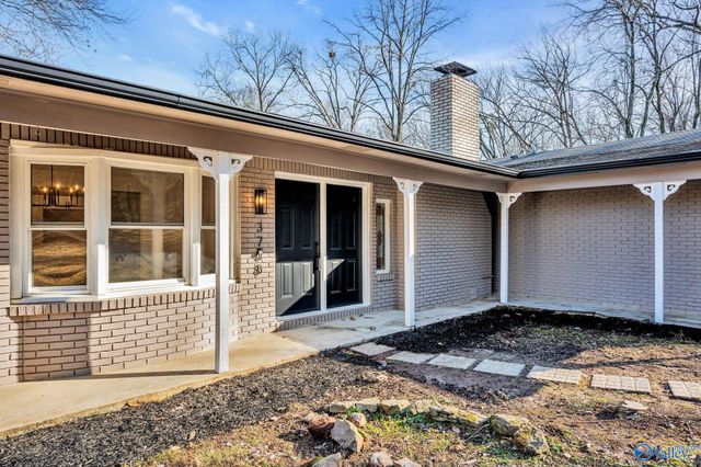 3708 Montclair Road SW, Decatur, AL 35603