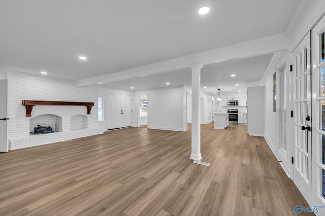 3708 Montclair Road SW, Decatur, AL 35603