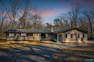 3708 Montclair Road SW, Decatur, AL 35603