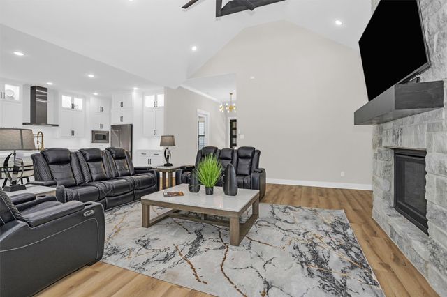 11601 Kirstens Ct Drive, Montgomery, TX 77316