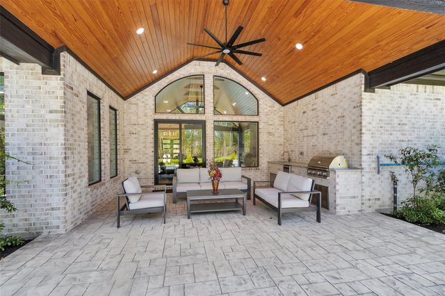 11601 Kirstens Ct Drive, Montgomery, TX 77316