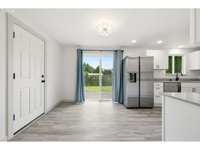 10207 Ne 8TH St, Vancouver, WA 98664
