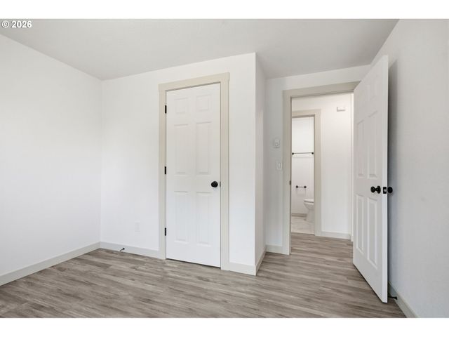 10207 Ne 8TH St, Vancouver, WA 98664
