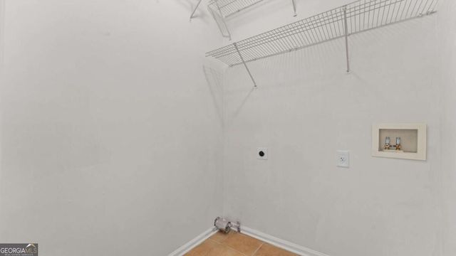 5665 Kennemore Drive, Alpharetta, GA 30004