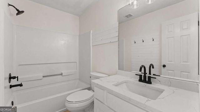5665 Kennemore Drive, Alpharetta, GA 30004