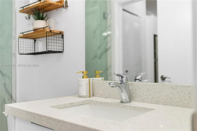 136 NW 26th St 207, Miami, FL 33127