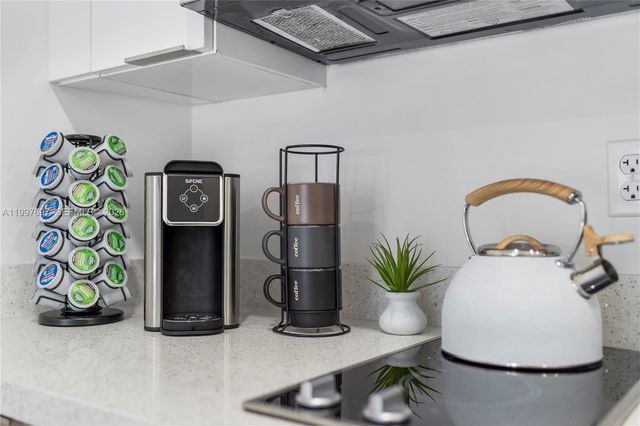 136 NW 26th St 207, Miami, FL 33127