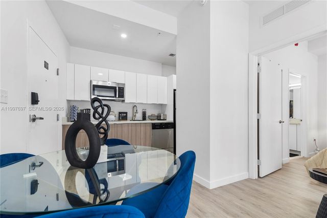 136 NW 26th St 207, Miami, FL 33127